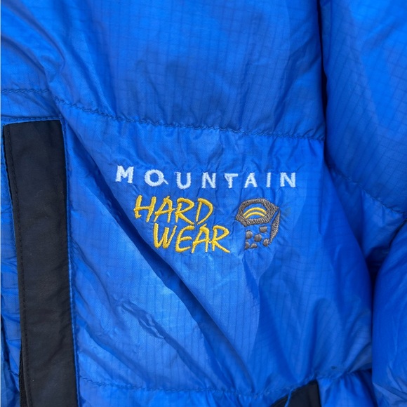 Vintage Mountain Hardwear Puffer Jacket in rare blue color way - Picture 5 of 6